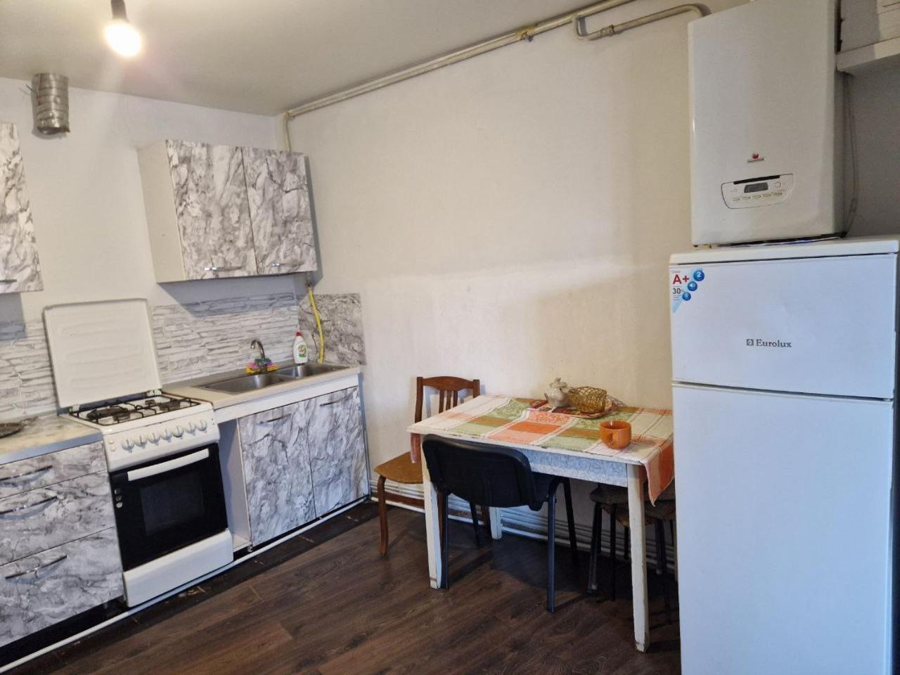 Buddha Hostel Bodoni Κισινάου Εξωτερικό φωτογραφία