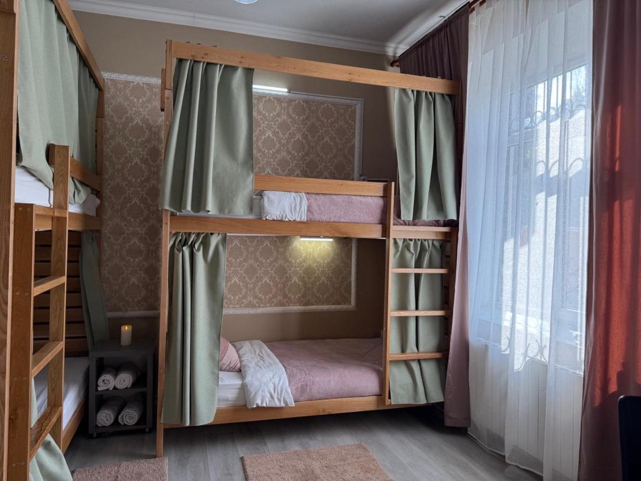 Buddha Hostel Bodoni Κισινάου Εξωτερικό φωτογραφία